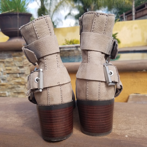 Booties - Picture 4 of 4